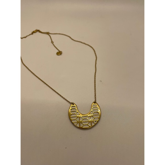 Stella & Dot Gold Tone Pendant Necklace || Reversible Pendant || 2-in-1 necklace - Picture 9 of 9